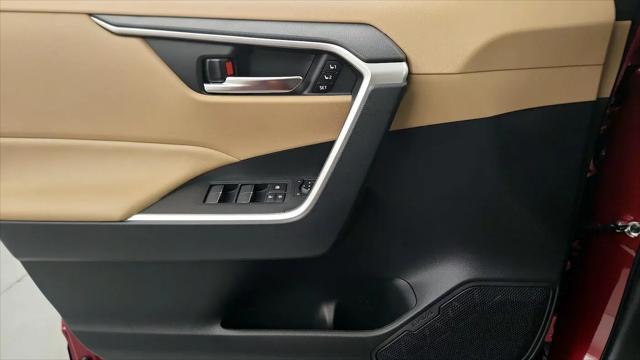 2025 Toyota RAV4 Hybrid XLE Premium