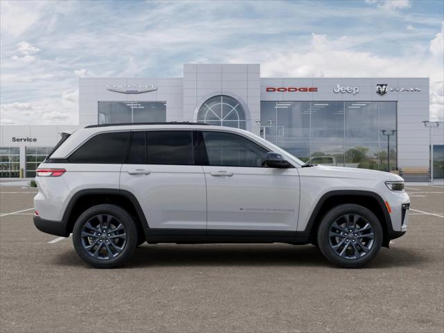 2026 Jeep Grand Cherokee 85th Anniversary Edition