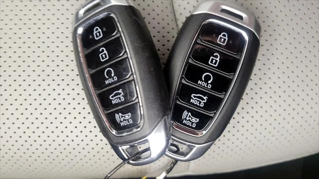 2023 Hyundai Elantra Hybrid Limited
