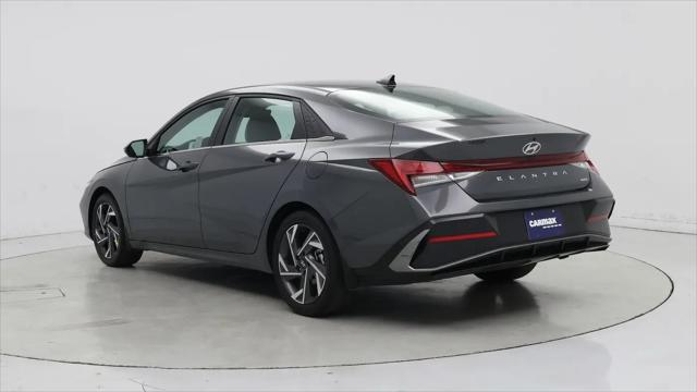 2025 Hyundai Elantra Hybrid Limited
