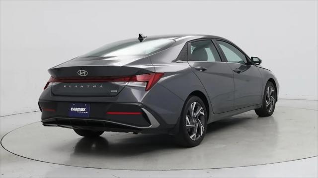 2025 Hyundai Elantra Hybrid Limited