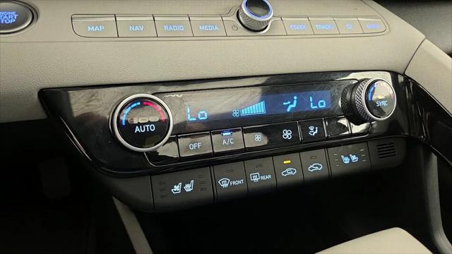2025 Hyundai Elantra Hybrid Limited