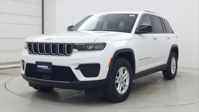 2023 Jeep Grand Cherokee Laredo 4x4
