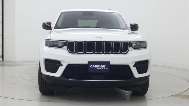 2023 Jeep Grand Cherokee Laredo 4x4
