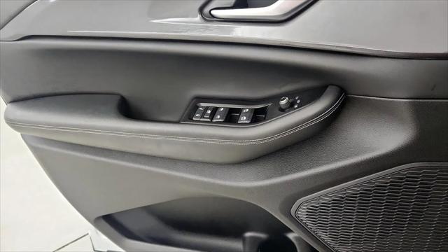 2023 Jeep Grand Cherokee Laredo 4x4