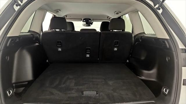 2023 Jeep Grand Cherokee Laredo 4x4
