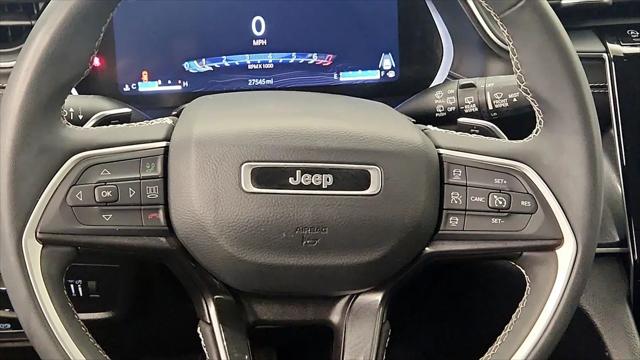 2023 Jeep Grand Cherokee Laredo 4x4
