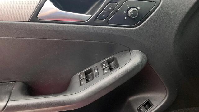 2015 Volkswagen Jetta 1.8T SE