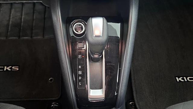 2021 Nissan Kicks S Xtronic CVT