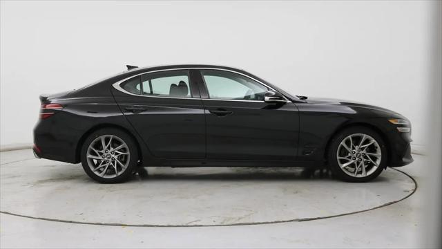 2022 Genesis G70 2.0T RWD