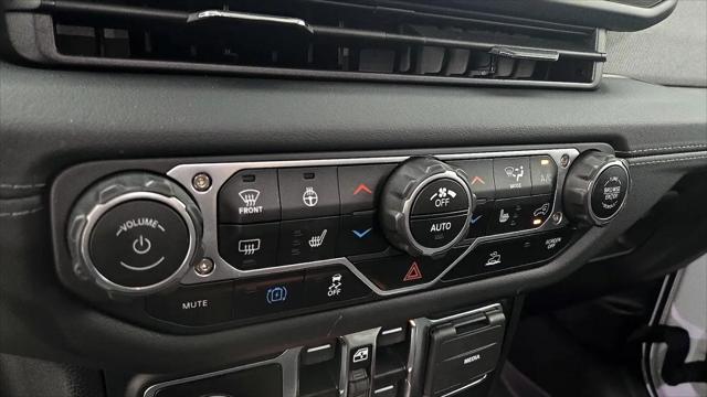 2024 Jeep Wrangler 4xe Sahara 4xe