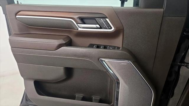 2024 GMC Sierra 2500HD 4WD Crew Cab Long Bed Denali