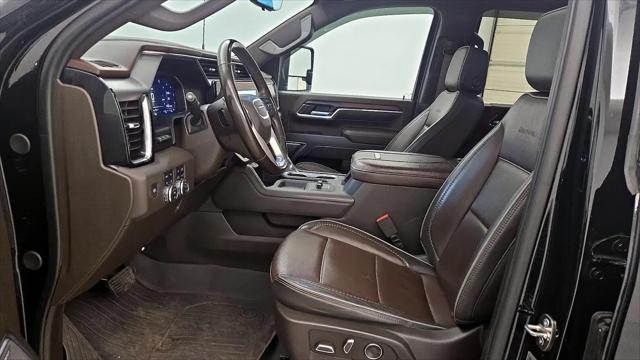 2024 GMC Sierra 2500HD 4WD Crew Cab Long Bed Denali