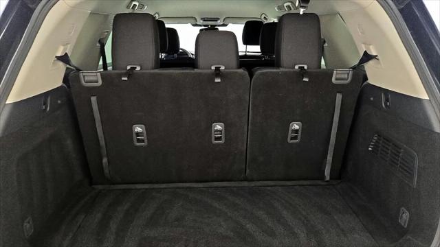 2025 Nissan Pathfinder SV FWD
