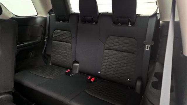 2025 Nissan Pathfinder SV FWD