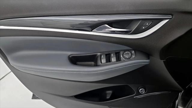 2023 Buick Enclave Essence FWD