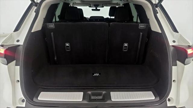 2023 INFINITI QX60 LUXE AWD