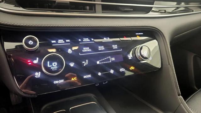 2023 INFINITI QX60 LUXE AWD