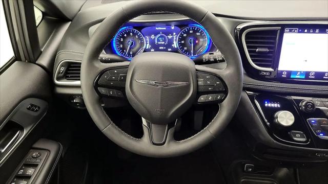 2023 Chrysler Pacifica Touring L AWD