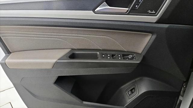 2022 Volkswagen Atlas Cross Sport 3.6L V6 SEL Premium R-Line