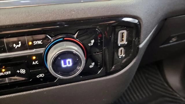 2023 Chevrolet Silverado 1500 4WD Crew Cab Short Bed LT with 2FL