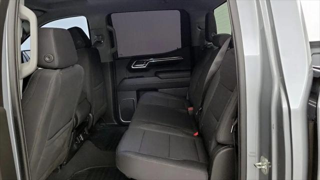 2023 Chevrolet Silverado 1500 4WD Crew Cab Short Bed LT with 2FL
