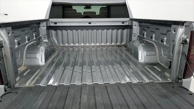 2023 Chevrolet Silverado 1500 4WD Crew Cab Short Bed LT with 2FL