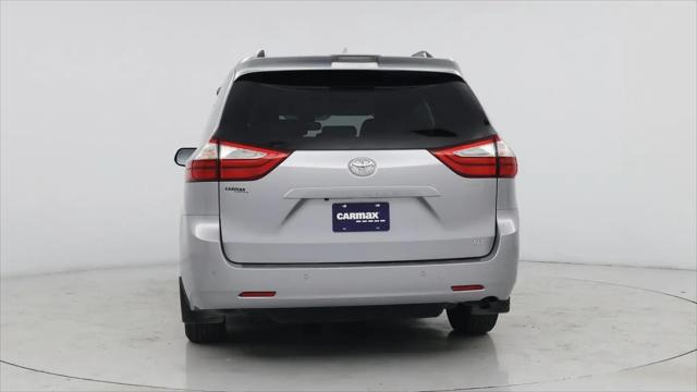 2018 Toyota Sienna XLE 8 Passenger