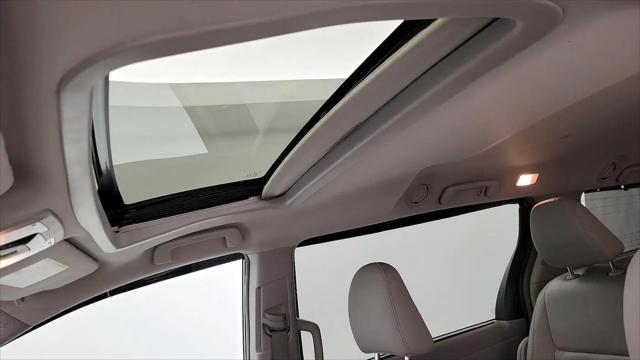 2018 Toyota Sienna XLE 8 Passenger