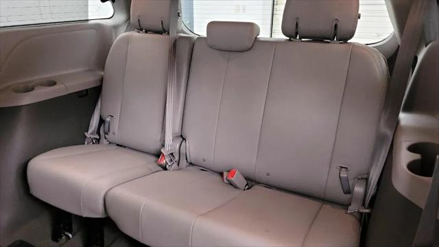 2018 Toyota Sienna XLE 8 Passenger