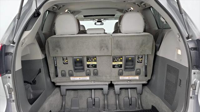 2018 Toyota Sienna XLE 8 Passenger