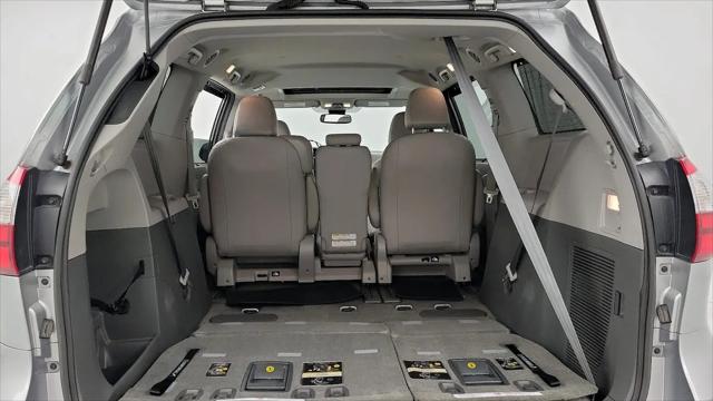 2018 Toyota Sienna XLE 8 Passenger