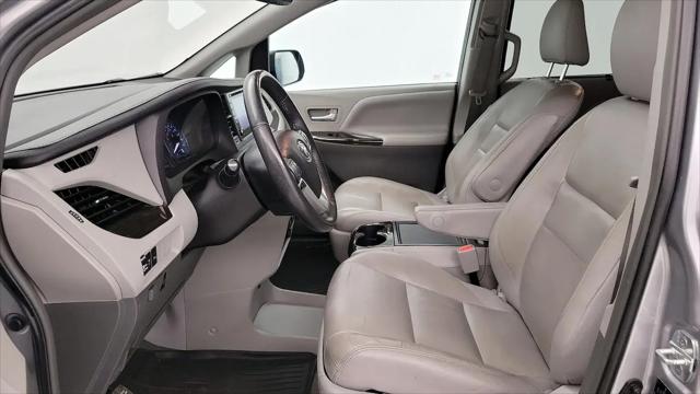 2018 Toyota Sienna XLE 8 Passenger