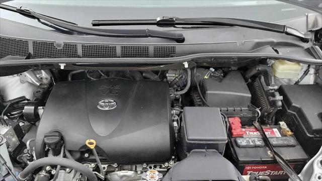 2018 Toyota Sienna XLE 8 Passenger