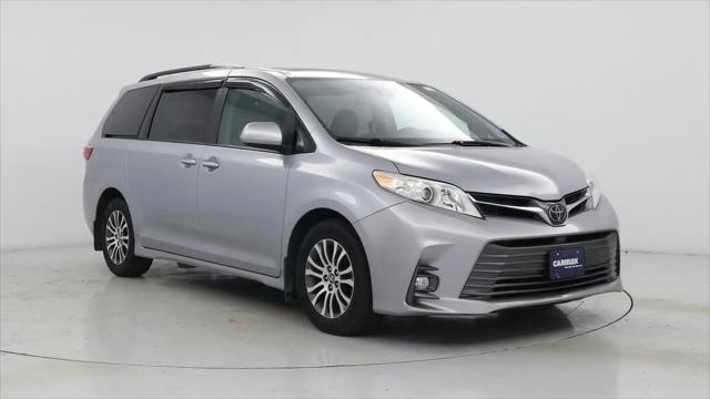 2018 Toyota Sienna XLE 8 Passenger for sale in Lynchburg, VA