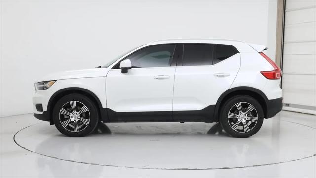 2022 Volvo XC40 T5 Inscription