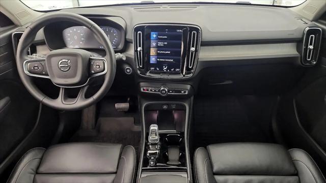 2022 Volvo XC40 T5 Inscription