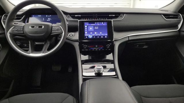 2023 Jeep Grand Cherokee L Laredo X 4x2