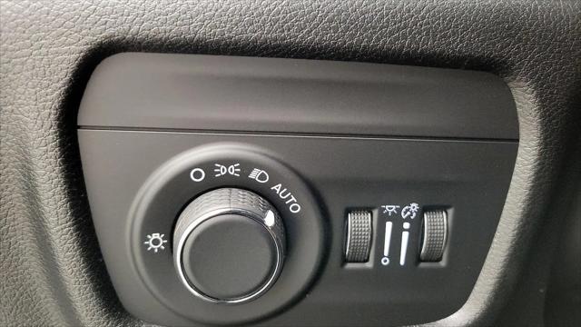 2023 Jeep Grand Cherokee L Laredo X 4x2