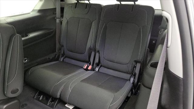 2023 Jeep Grand Cherokee L Laredo X 4x2