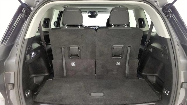 2023 Jeep Grand Cherokee L Laredo X 4x2