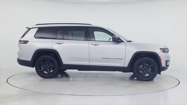 2025 Jeep Grand Cherokee L Altitude 4x2