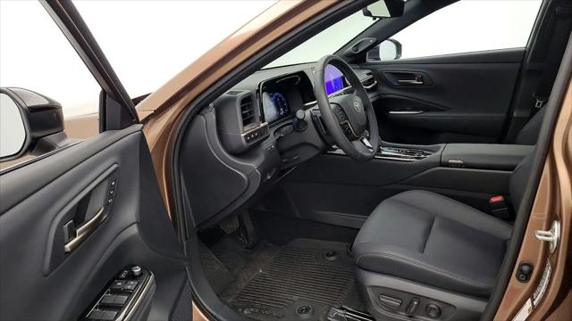 2025 Toyota Crown Signia Limited