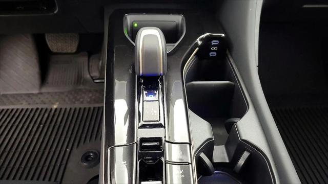 2025 Toyota Crown Signia Limited