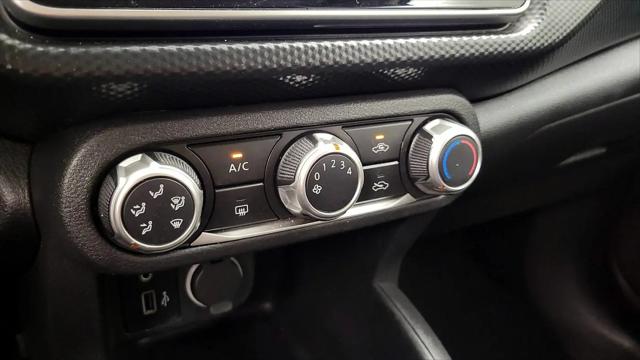 2021 Nissan Kicks S Xtronic CVT