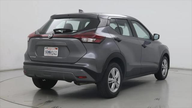 2021 Nissan Kicks S Xtronic CVT