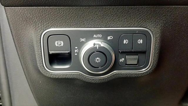 2022 Mercedes-Benz GLB GLB 250