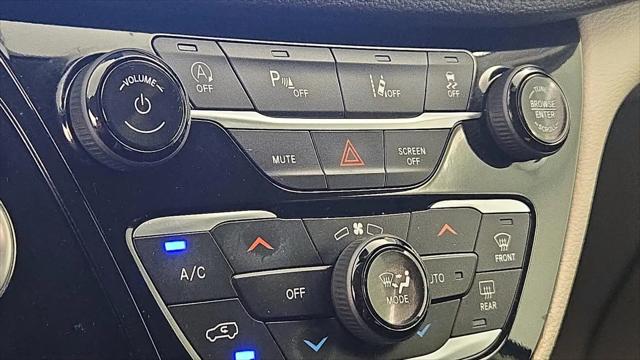 2023 Chrysler Pacifica Touring L AWD