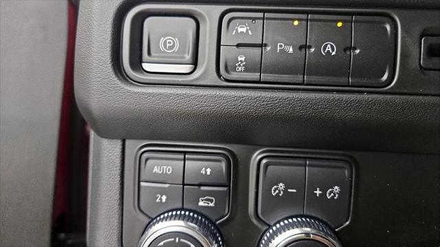 2023 GMC Yukon 4WD SLT