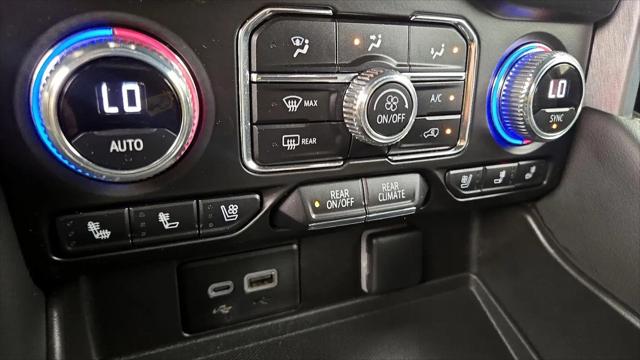 2023 GMC Yukon 4WD SLT